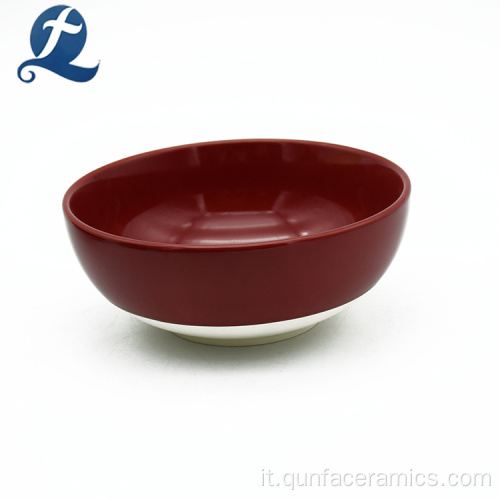 Ciotola di zuppa in ceramica di forma rotonda fatta a mano di sicurezza